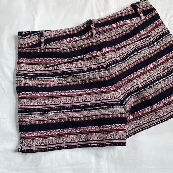 Loft Riviera Shorts - Picture 5 of 6